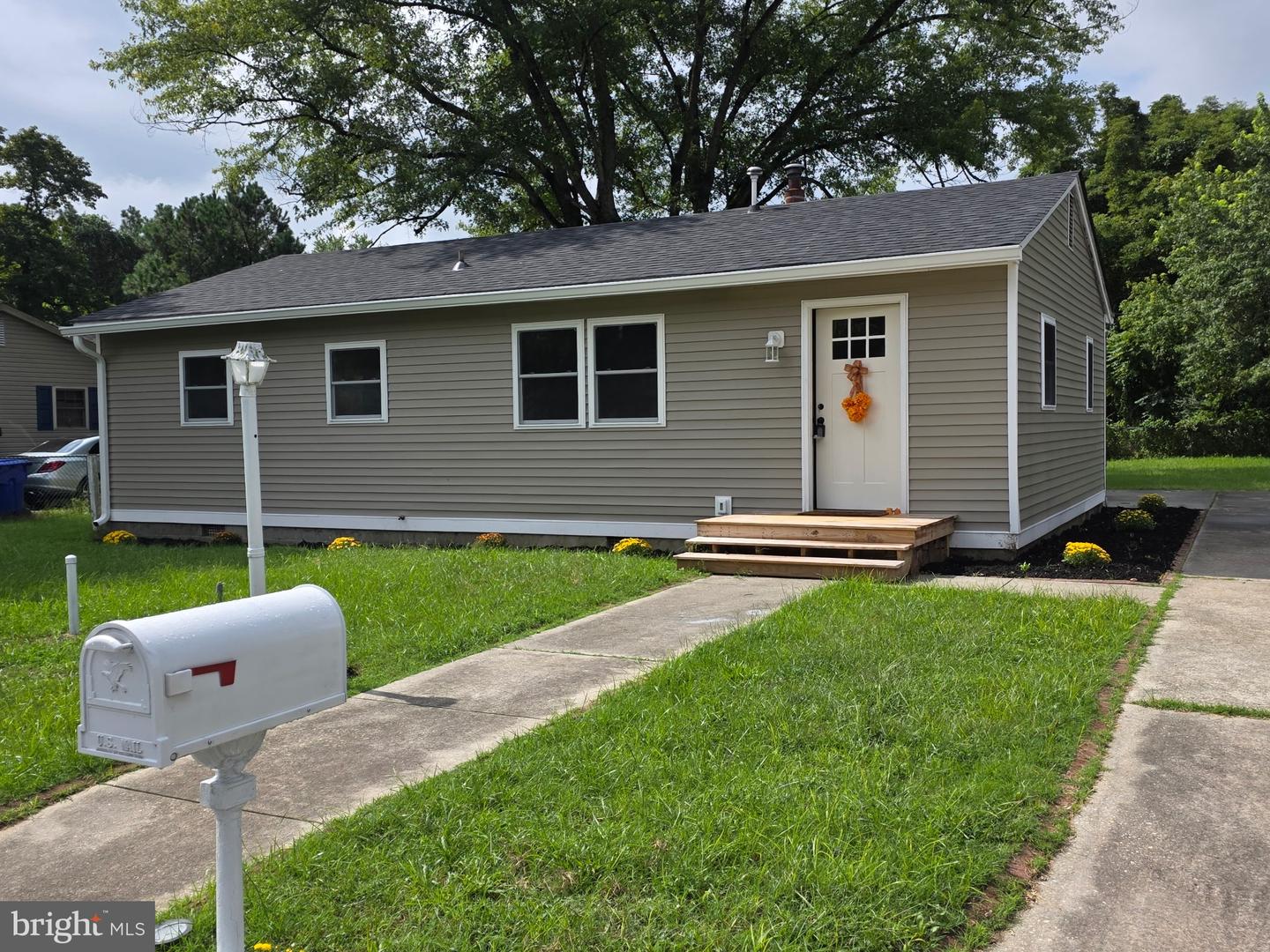 24780 Nichols St Property Photo 1