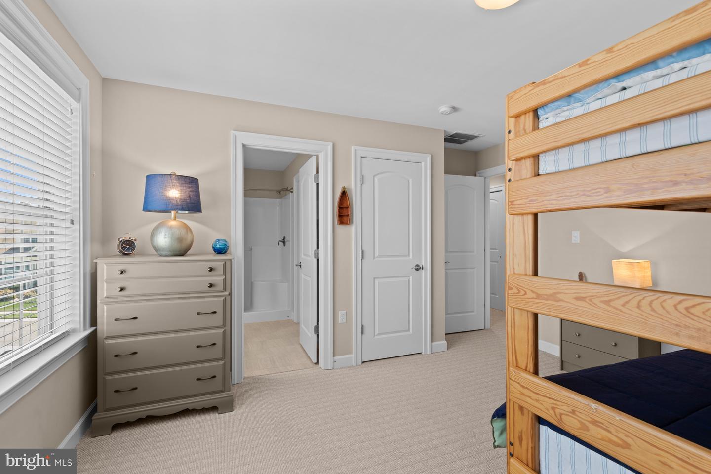 16815 Forest Dr Property Photo 47