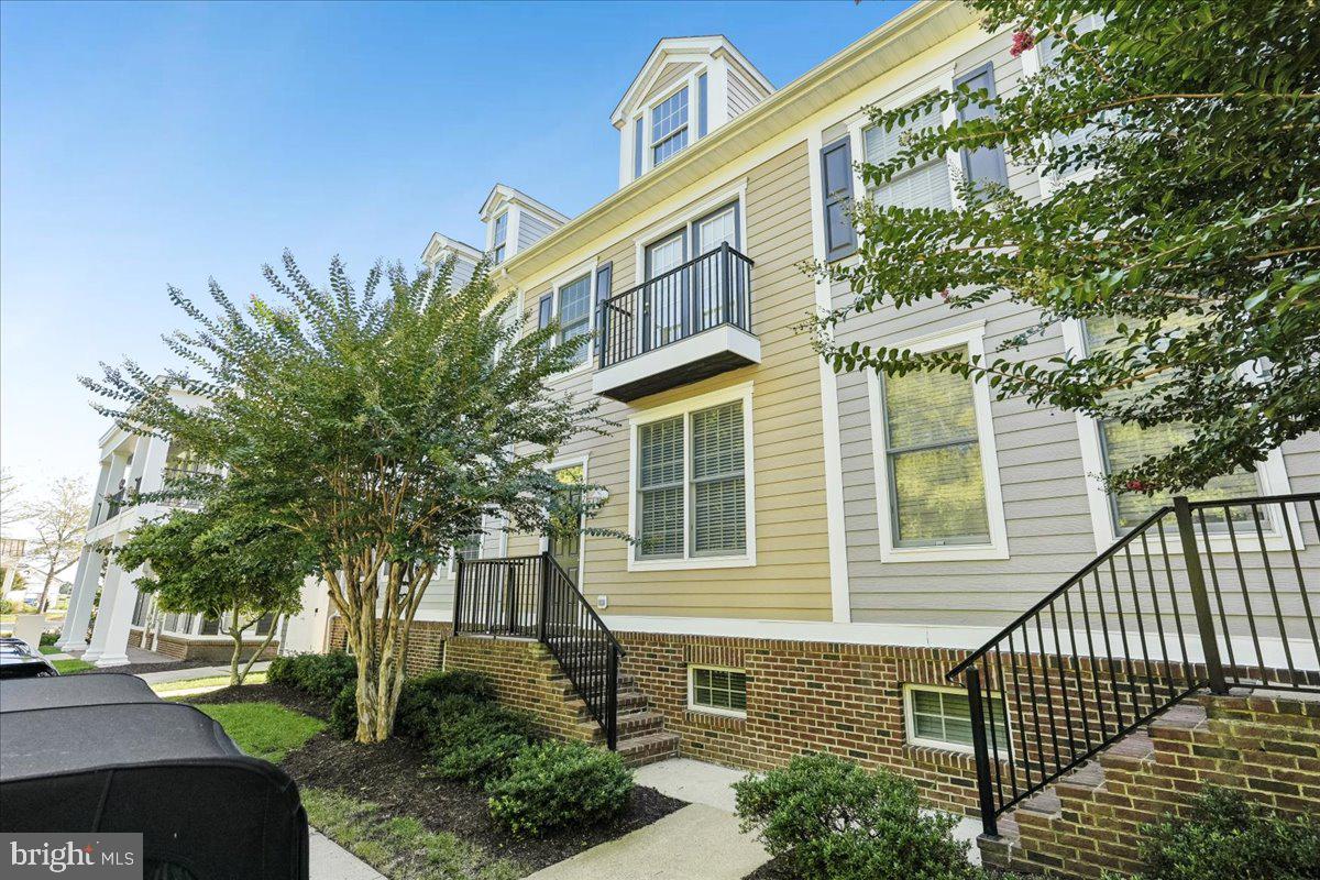 20 Village Green Property Photo 35