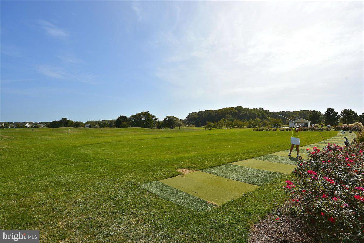 20 Village Green Property Photo 43