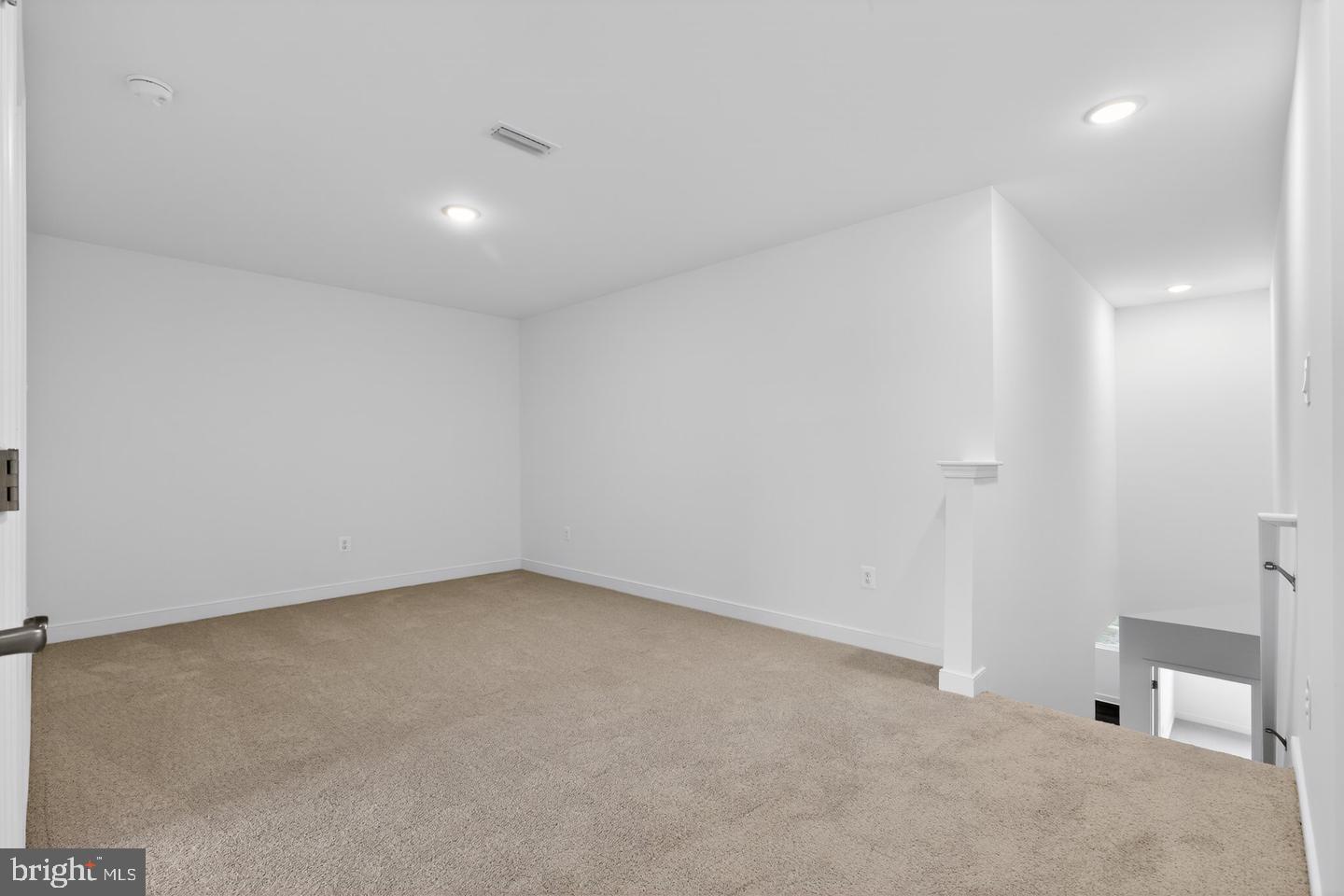20529 Spyglass Cir Property Photo 17