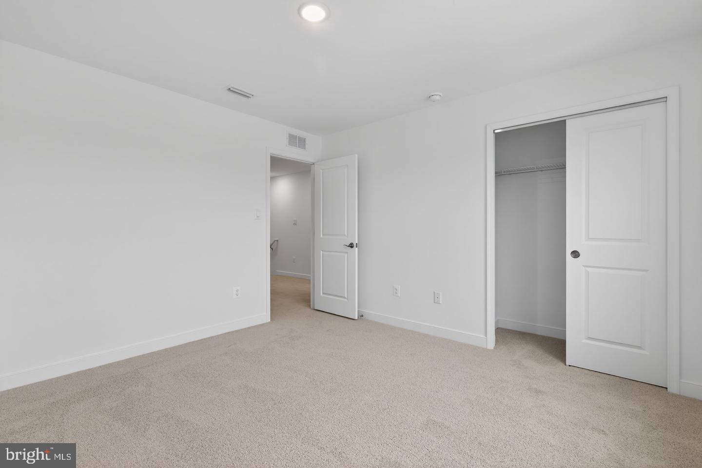 20529 Spyglass Cir Property Photo 18