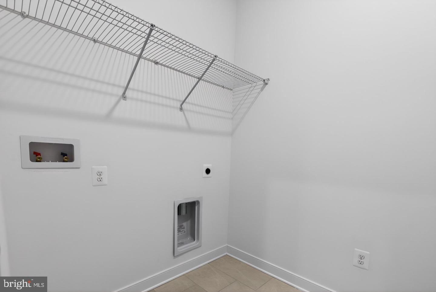 20529 Spyglass Cir Property Photo 25