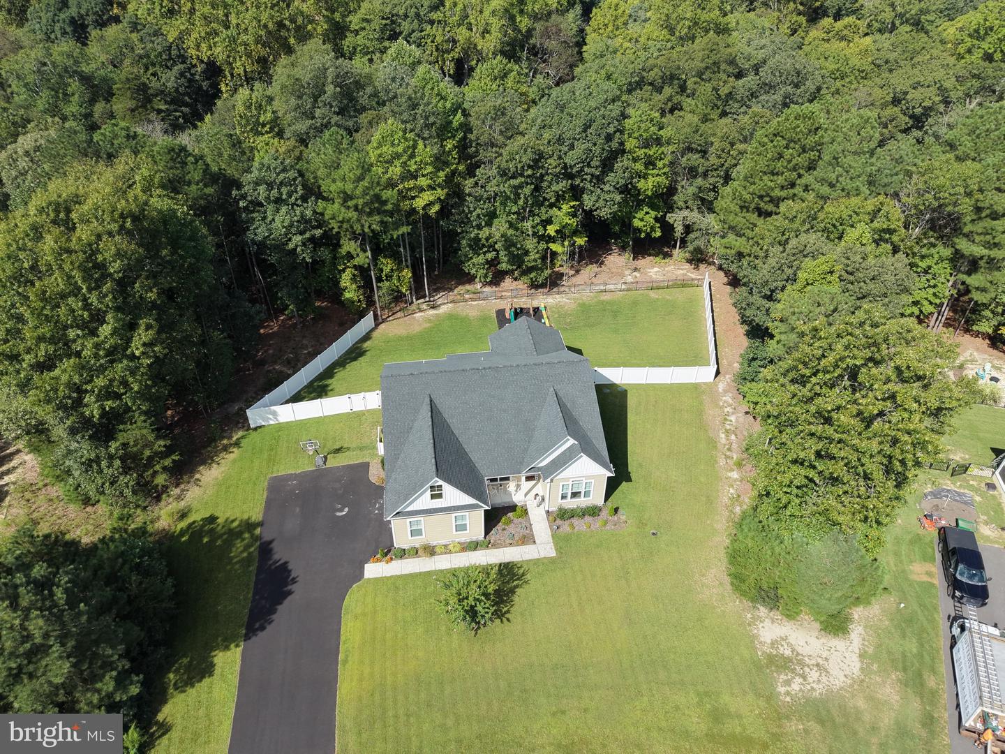 24209 Jerrico Rd Property Photo 3