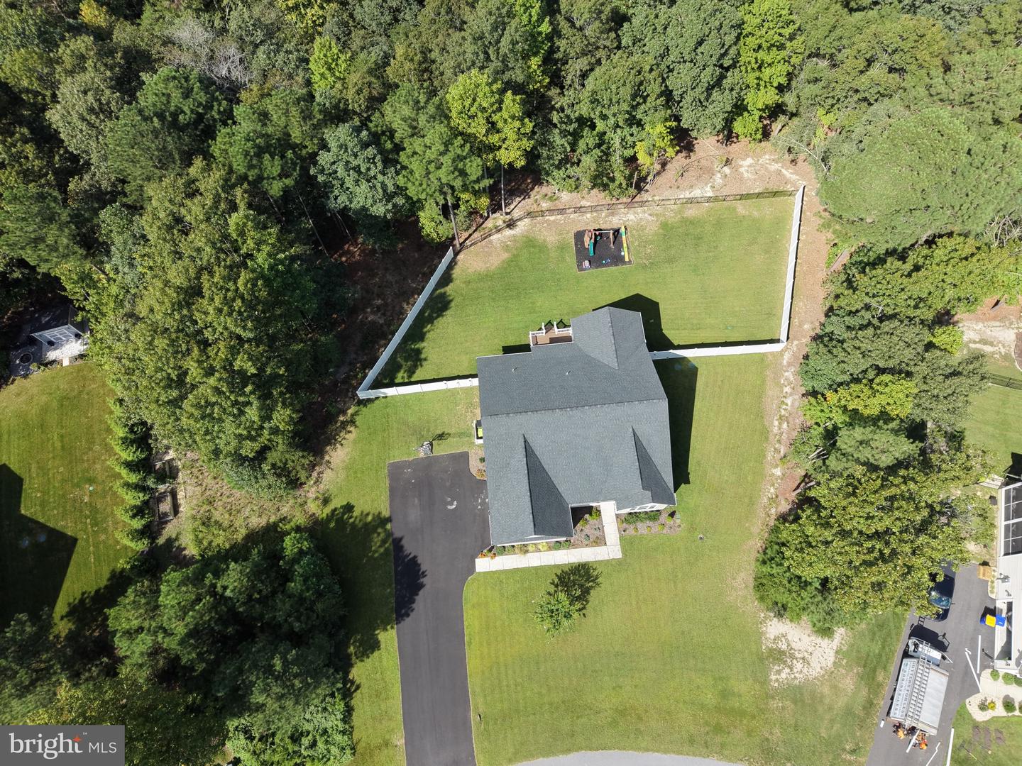 24209 Jerrico Rd Property Photo 7