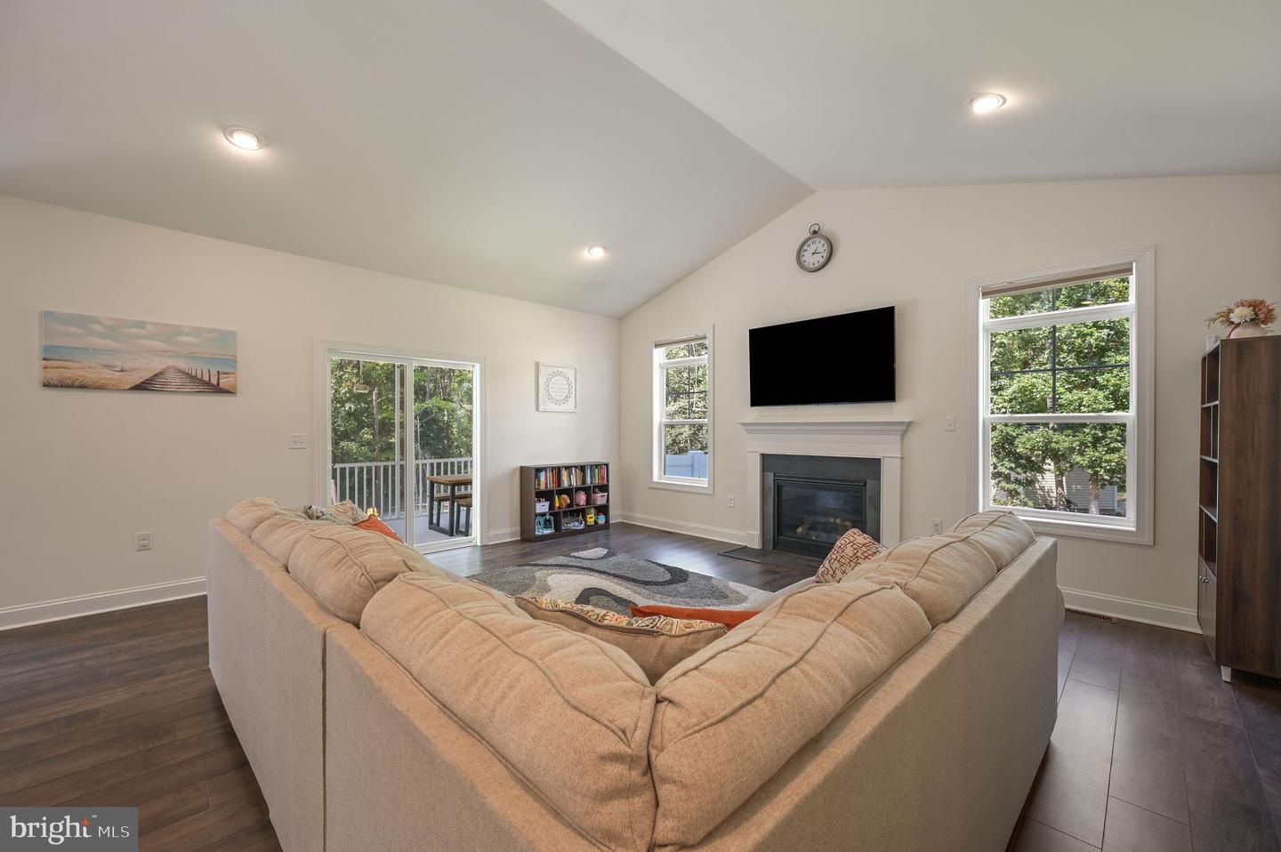 24209 Jerrico Rd Property Photo 21