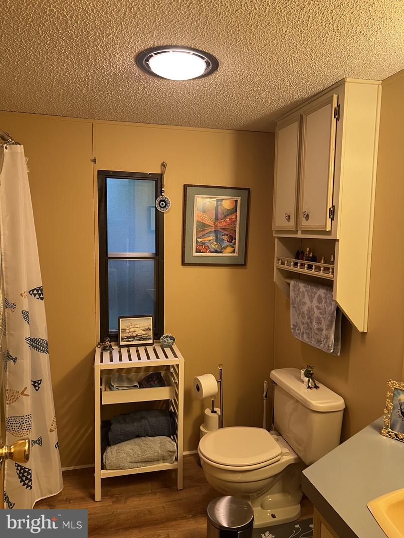 DESU2120646 Property Photo 14