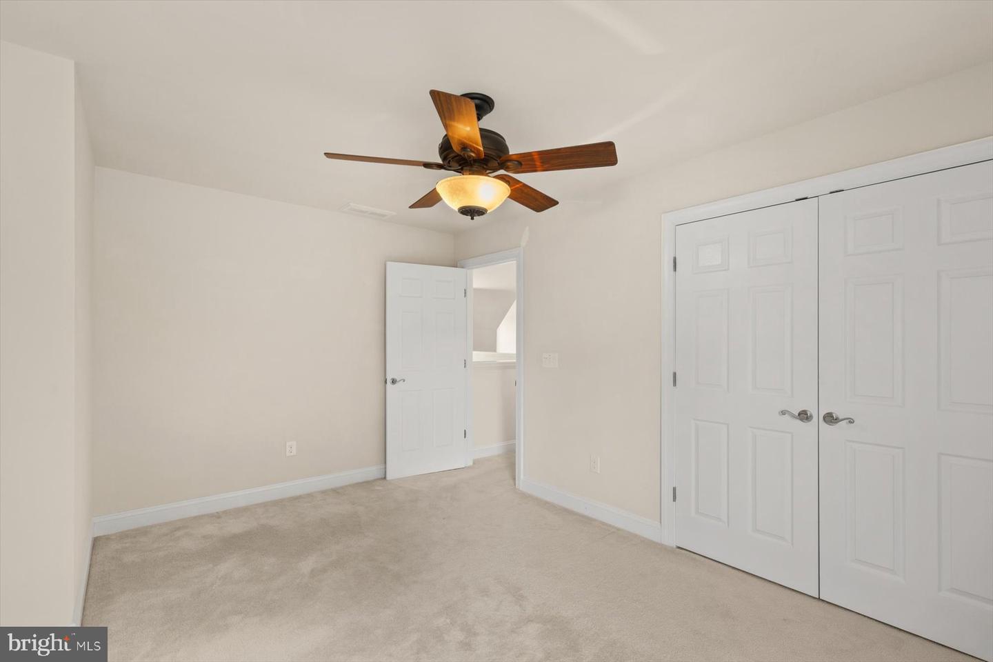 303 Carlton Dr Property Photo 39