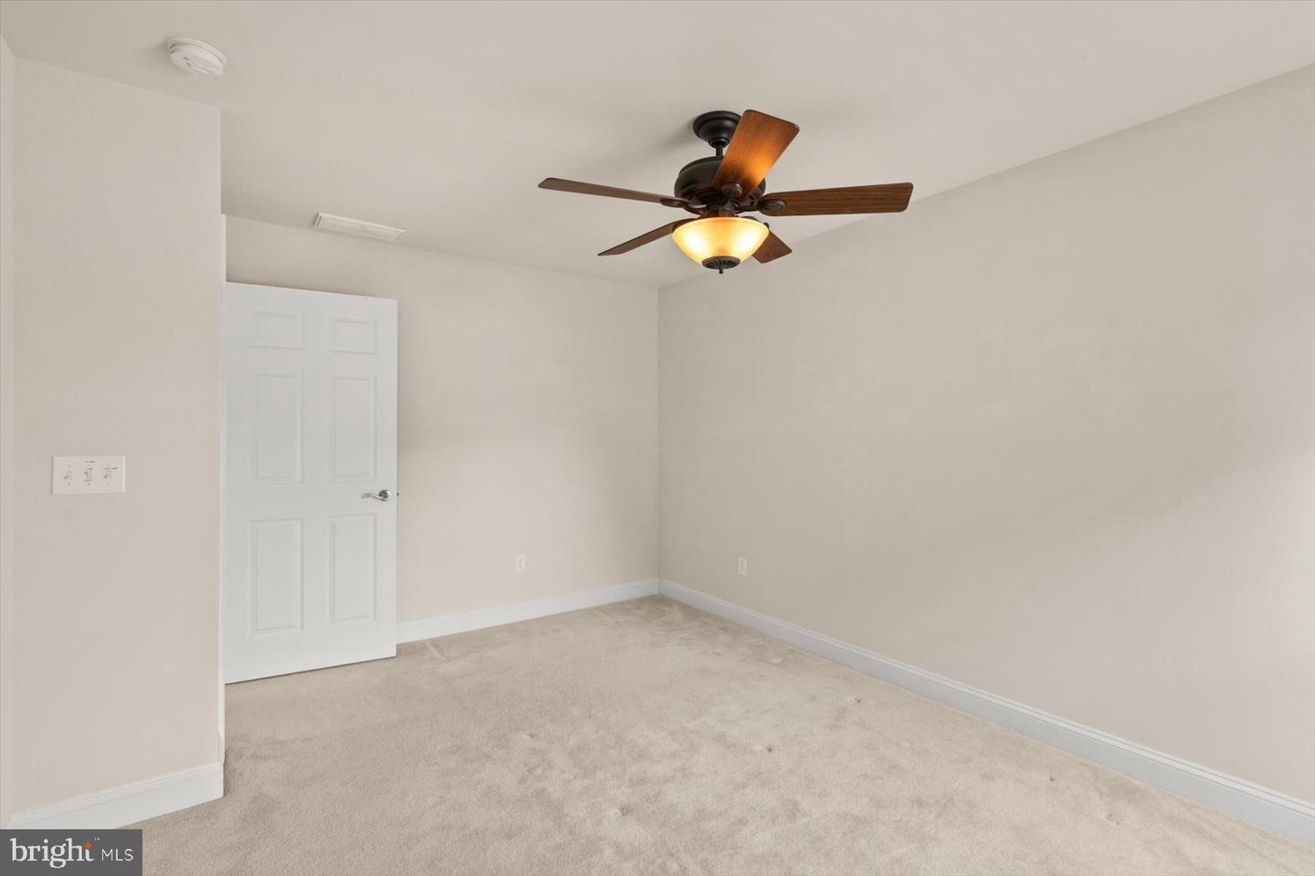 303 Carlton Dr Property Photo 42