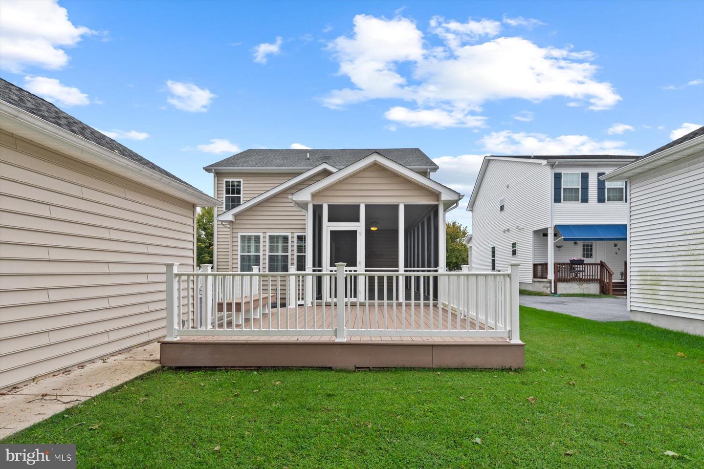 303 Carlton Dr Property Photo 55