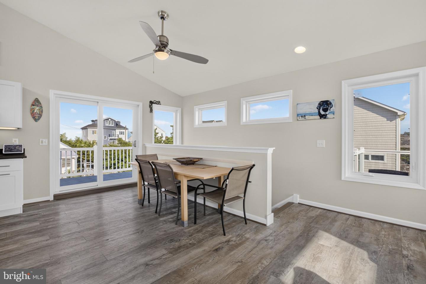 307 S Bay Shore Dr Property Photo 18