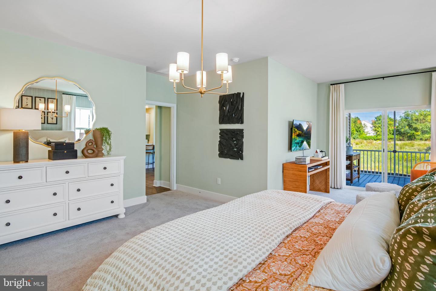 100 Lantern Ln Property Photo 19