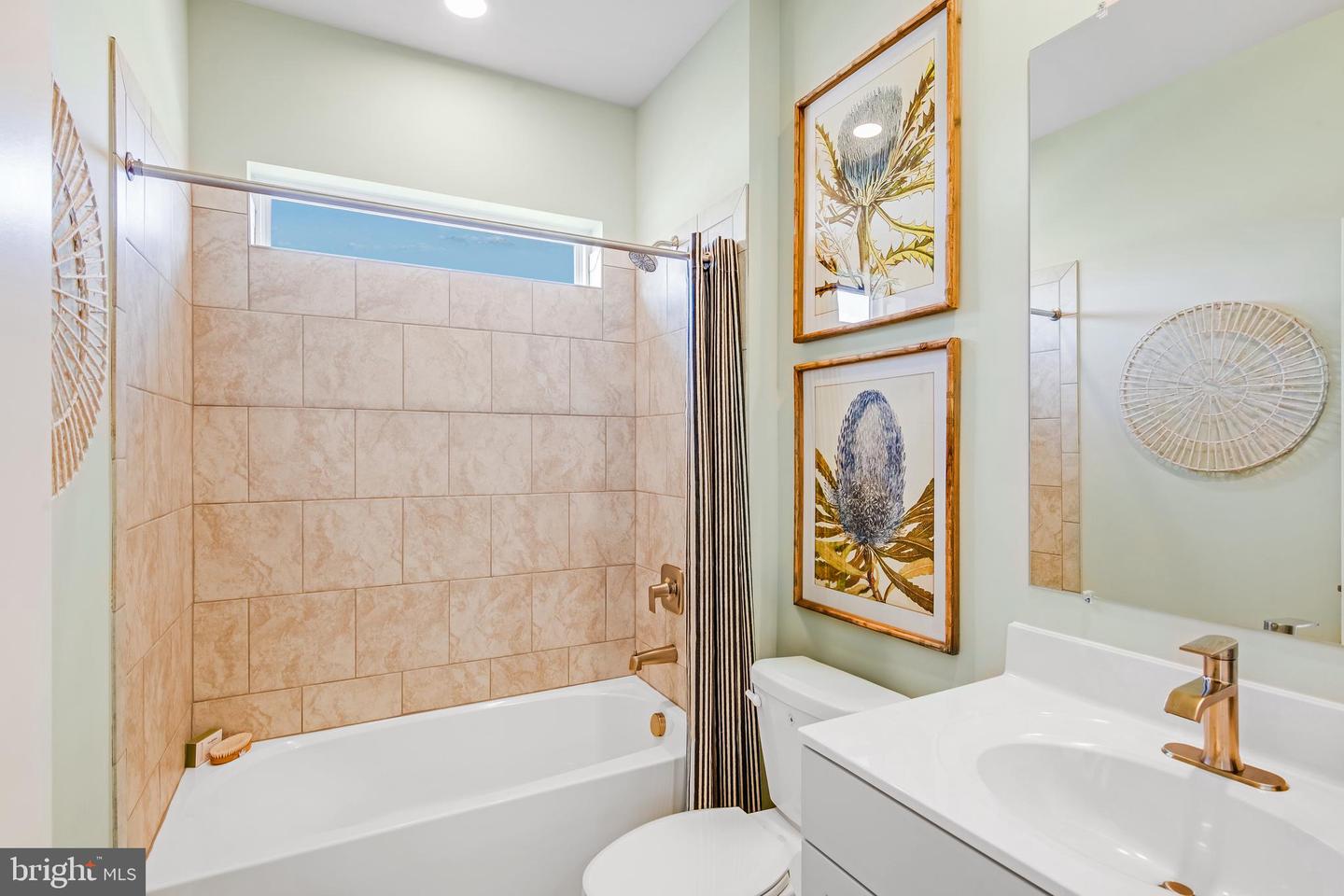 100 Lantern Ln Property Photo 26