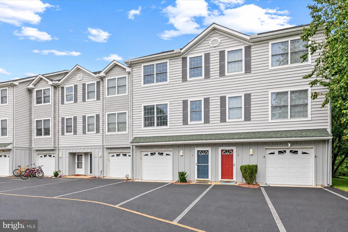 31962 Topsail Ct #7 Property Photo 2