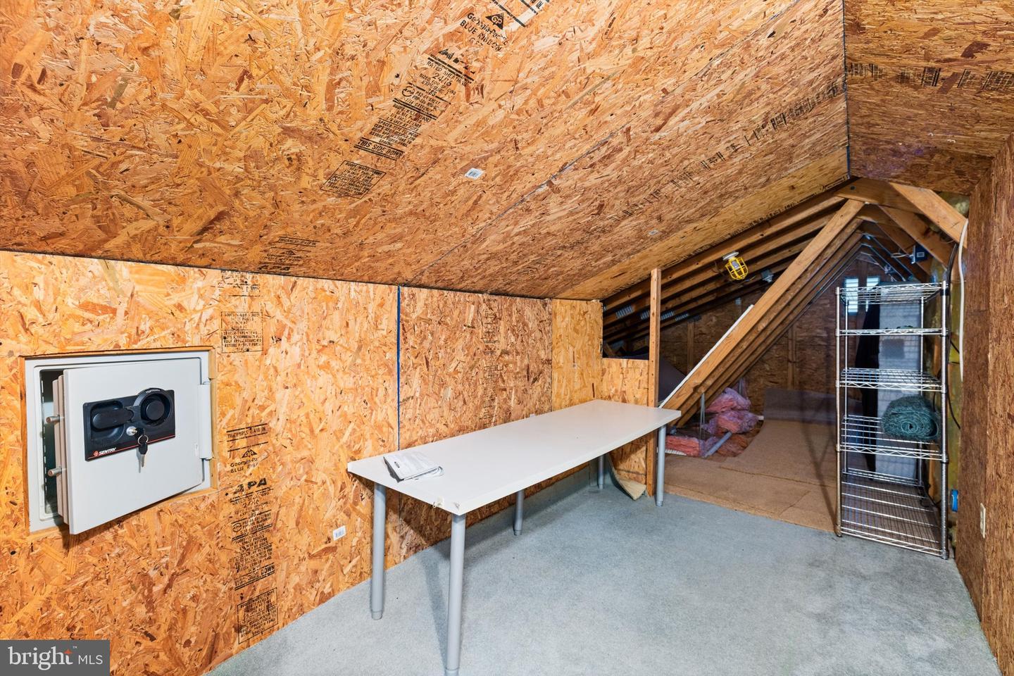 36764 W Pond Cir Property Photo 23