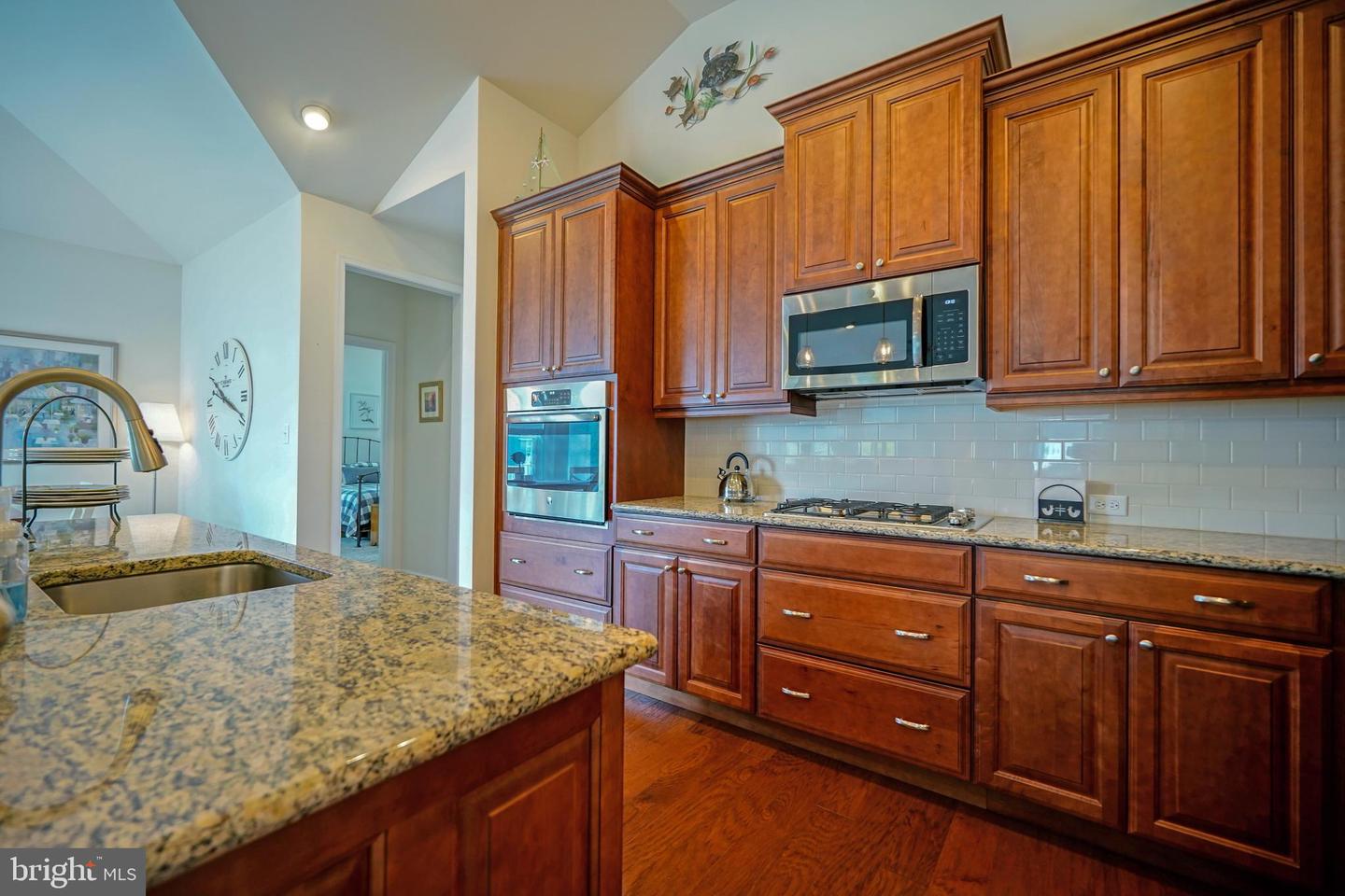 29512 Patrick Henry Cir Property Photo 15