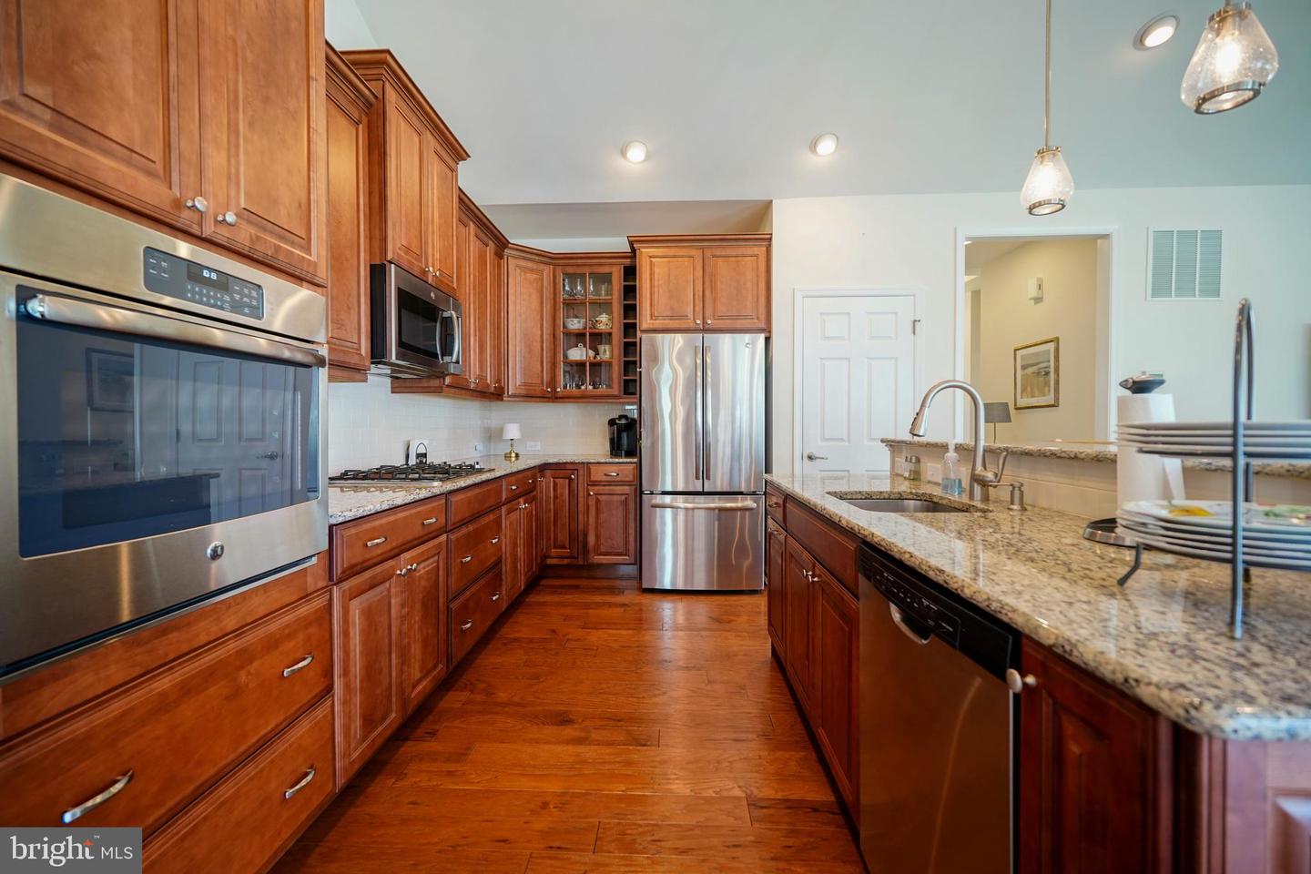29512 Patrick Henry Cir Property Photo 18