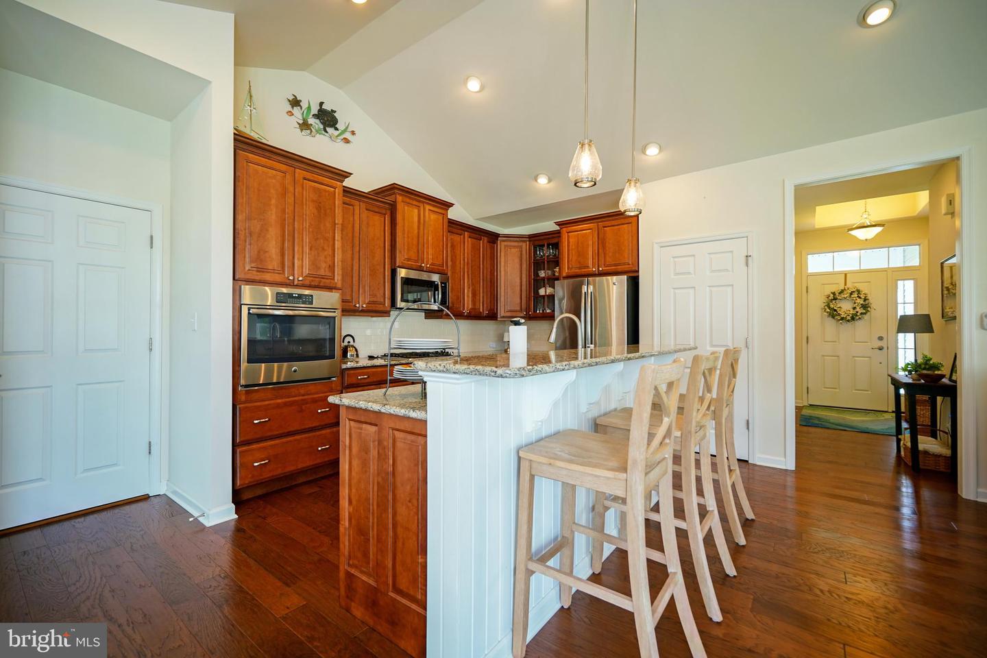 29512 Patrick Henry Cir Property Photo 19