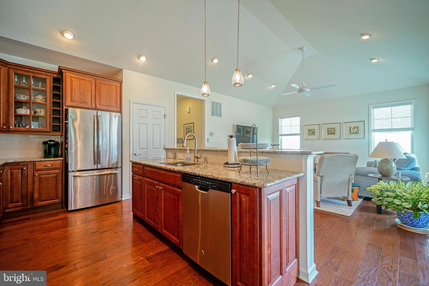 29512 Patrick Henry Cir Property Photo 21