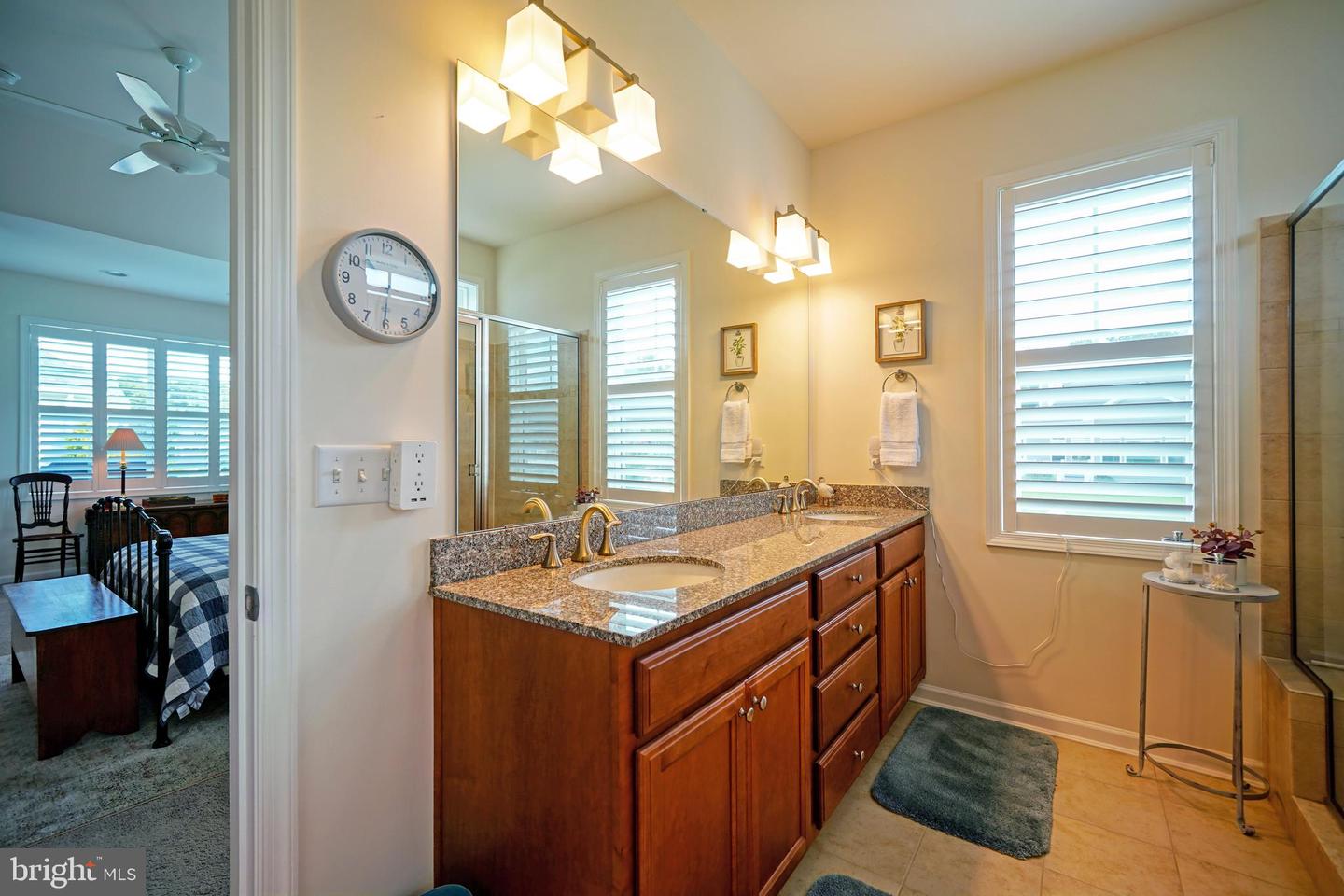 29512 Patrick Henry Cir Property Photo 31
