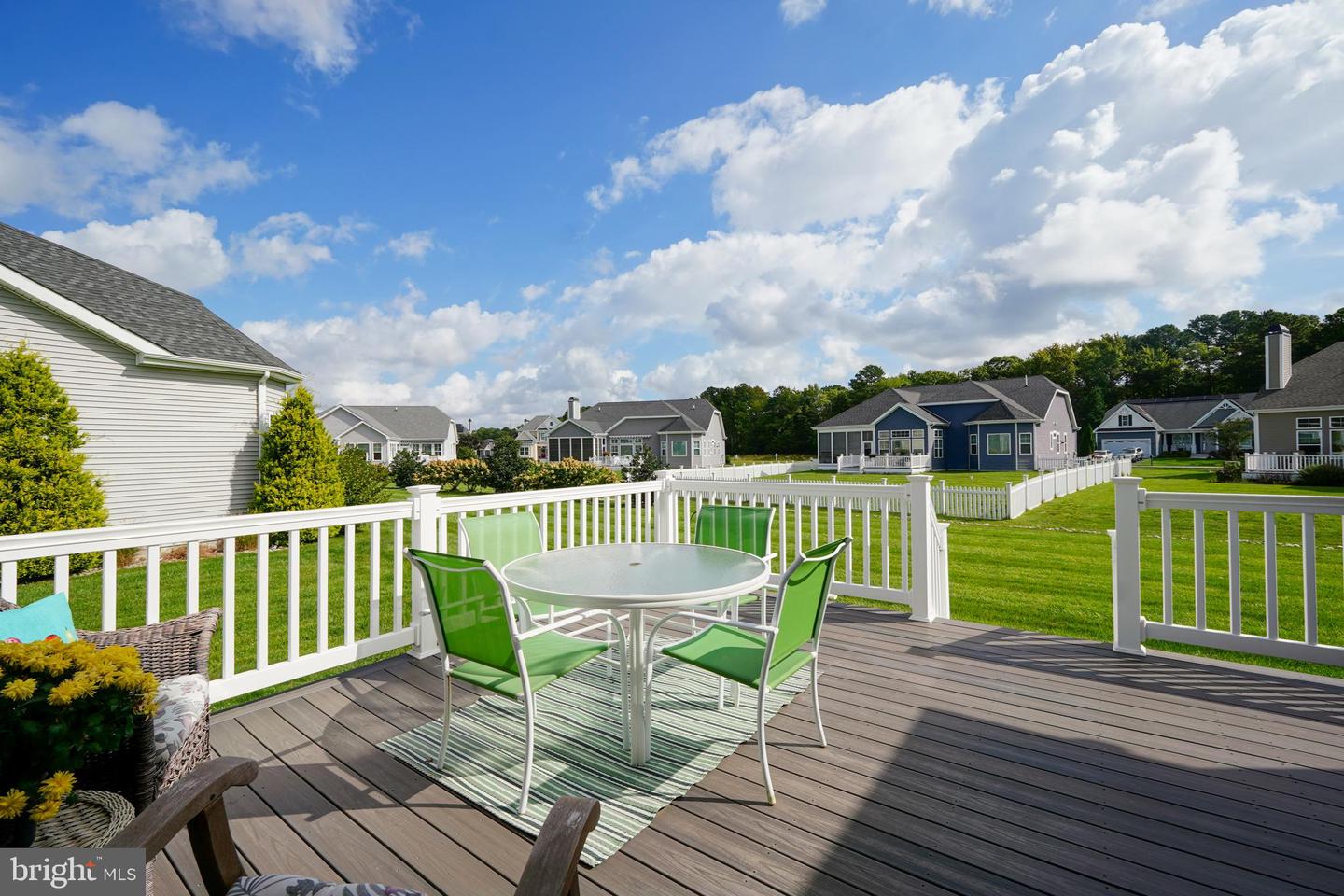 29512 Patrick Henry Cir Property Photo 40