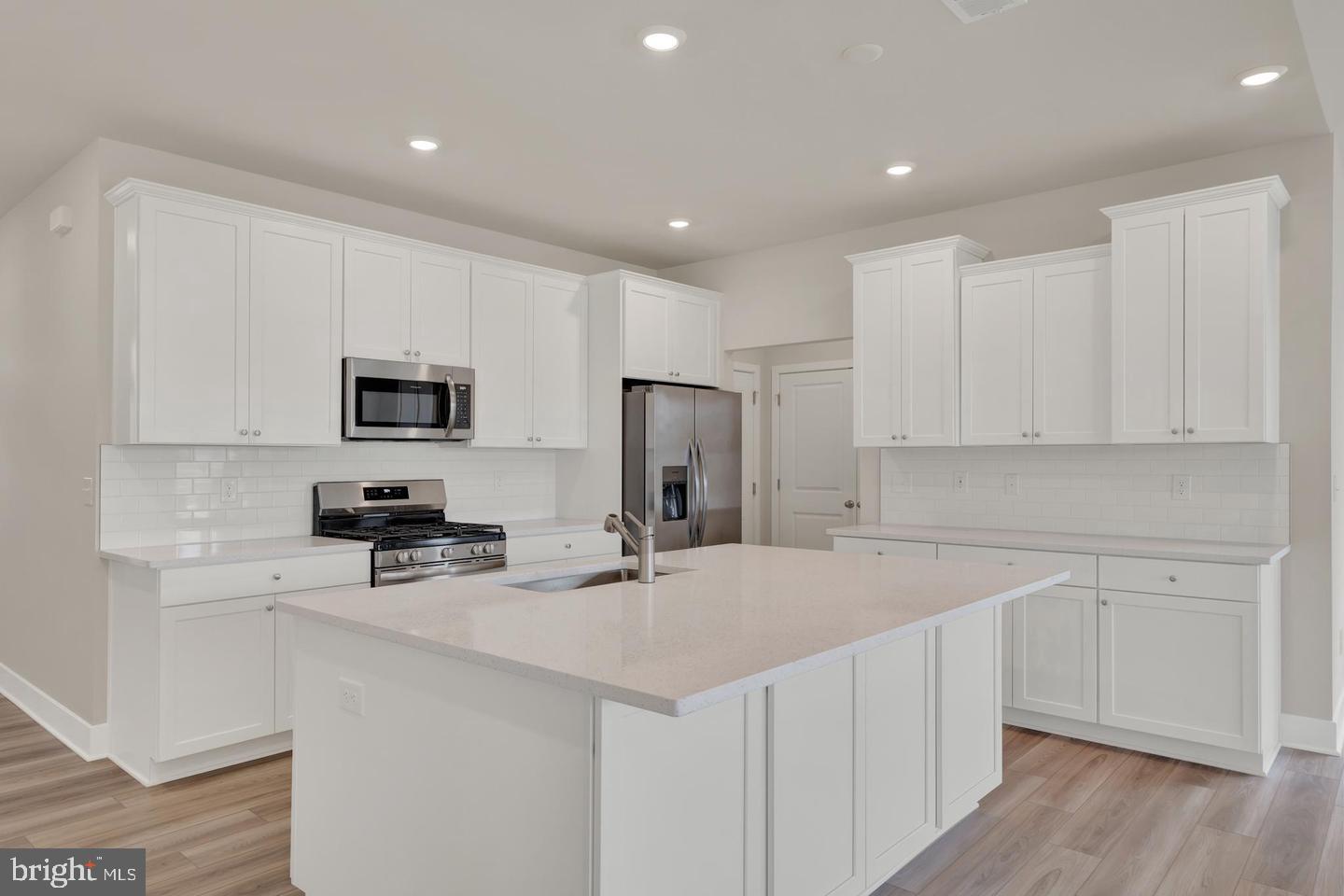 36502 Burleson Dr Property Photo 19