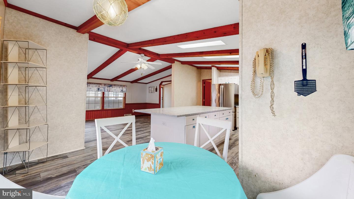 34339 River Rd Property Photo 11