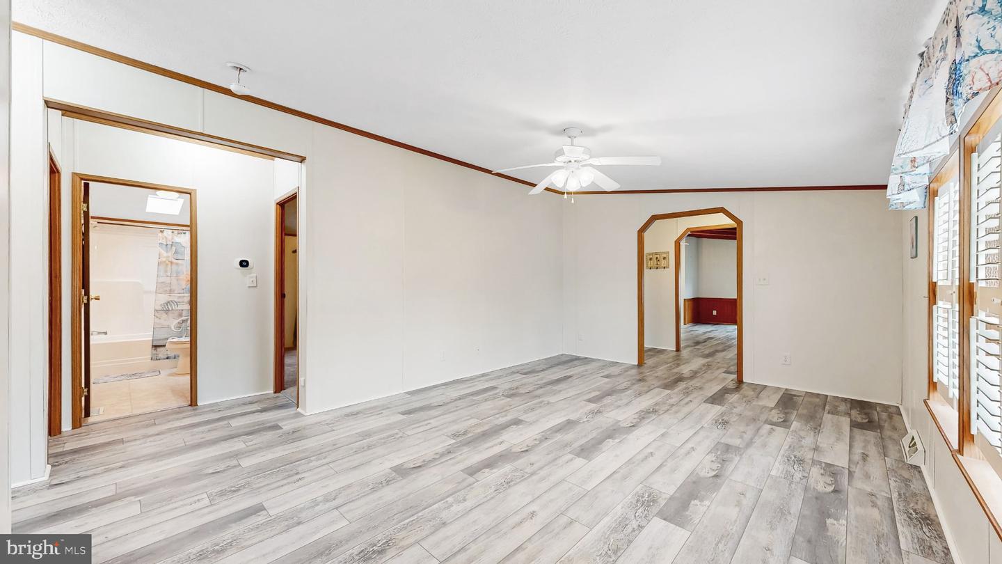 34339 River Rd Property Photo 15