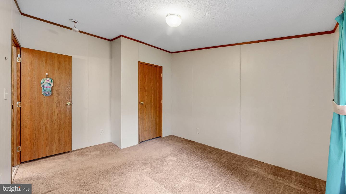 34339 River Rd Property Photo 19