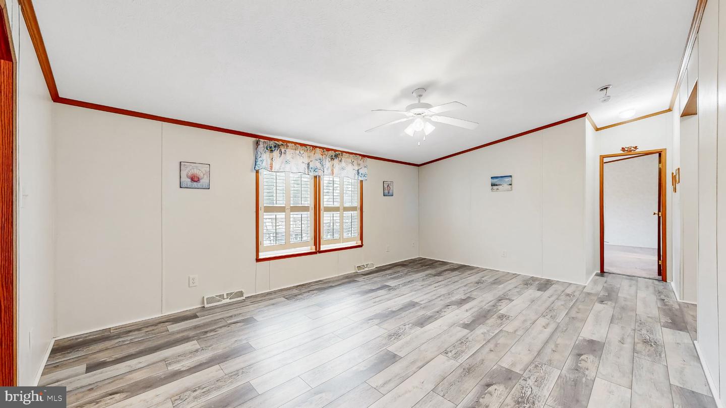 34339 River Rd Property Photo 24