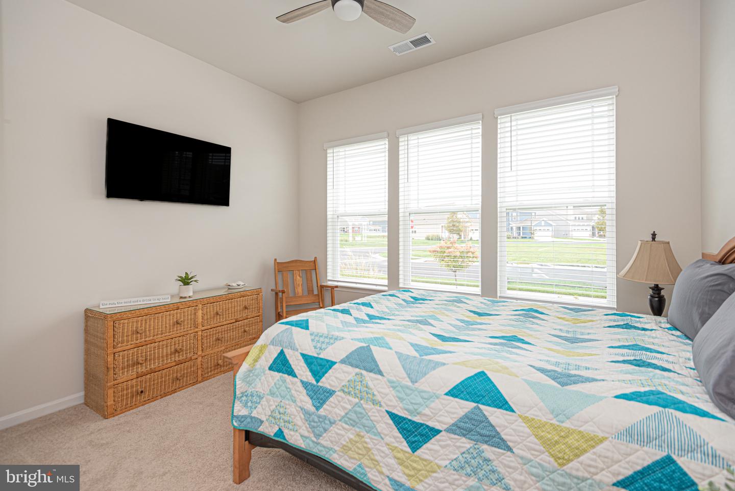 23451 Oyster Rd Property Photo 5