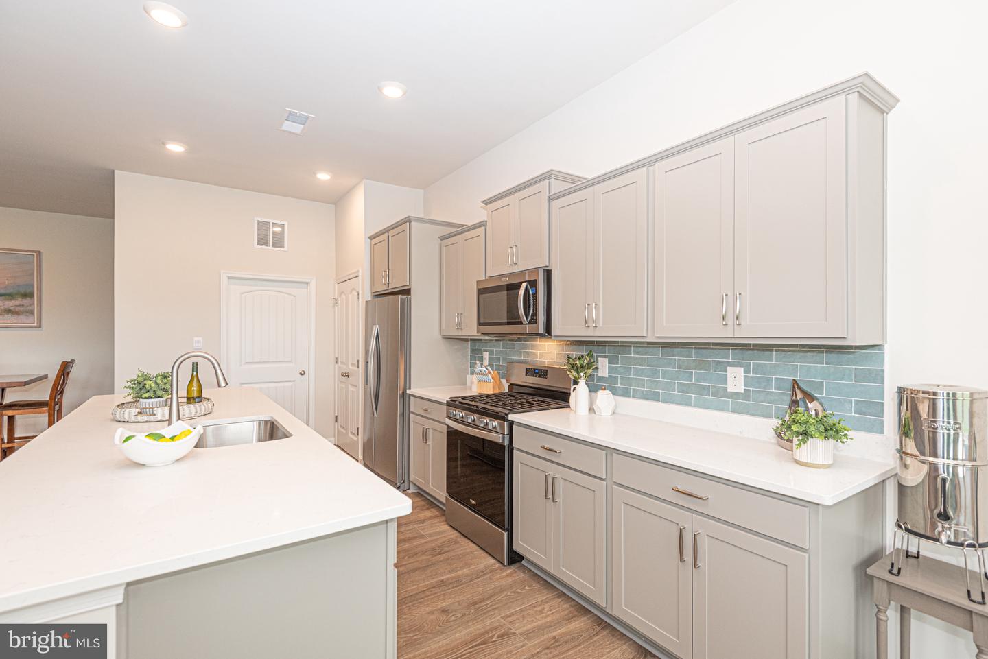 23451 Oyster Rd Property Photo 19