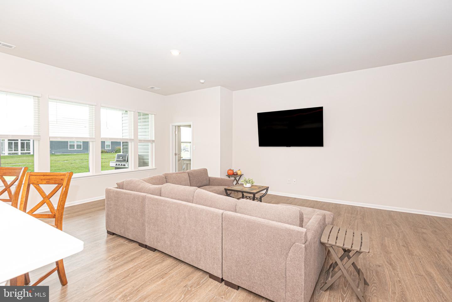 23451 Oyster Rd Property Photo 23