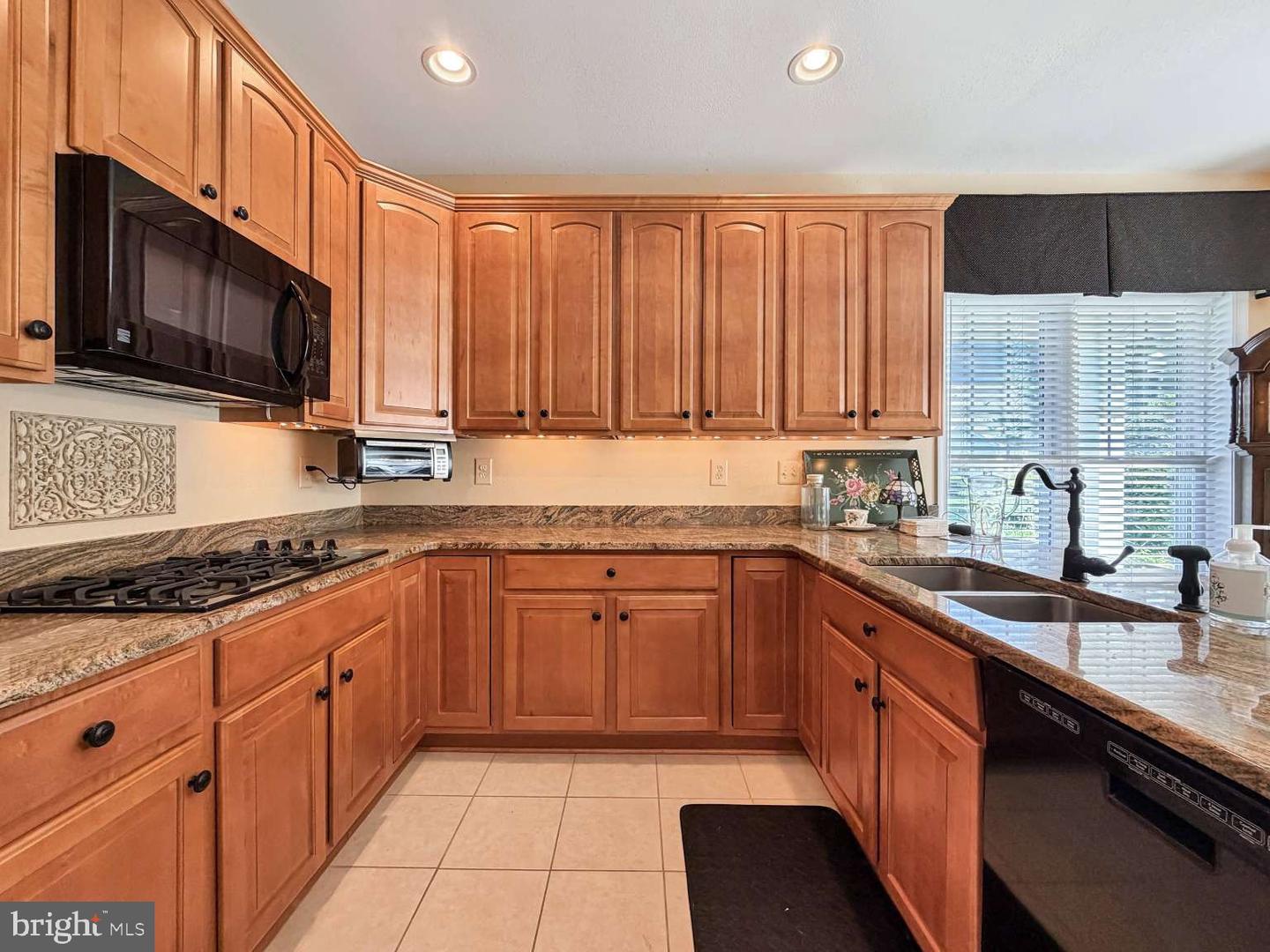 34751 Maritime Way Property Photo 12