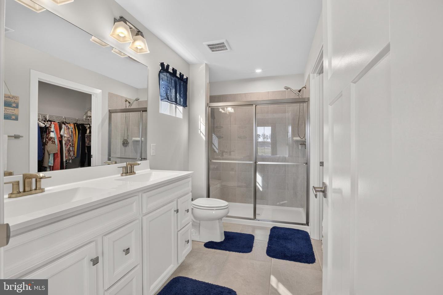 22450 Jayda Property Photo 31