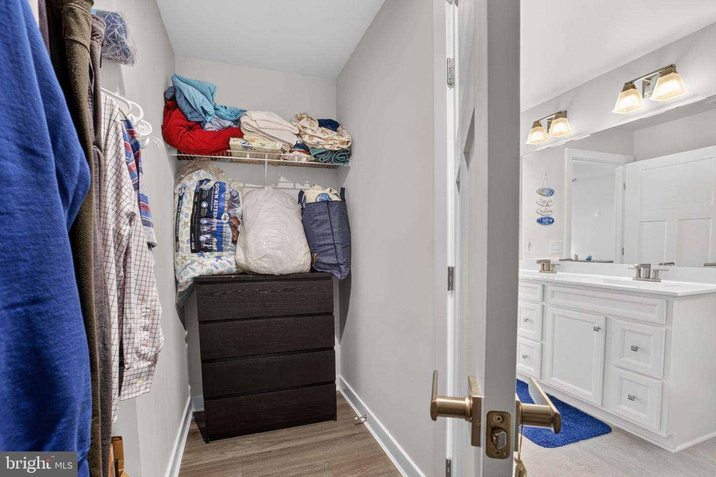 22450 Jayda Property Photo 35