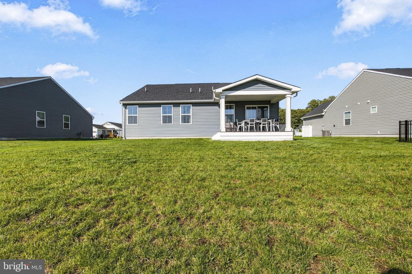 22450 Jayda Property Photo 37