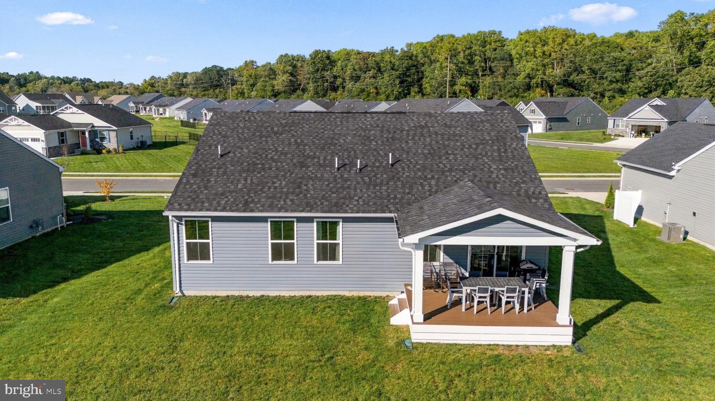22450 Jayda Property Photo 47