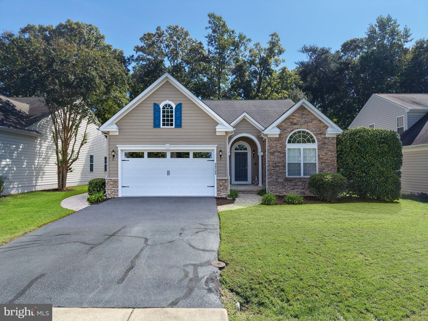 32735 SPRING WATER DR Property Photo 1