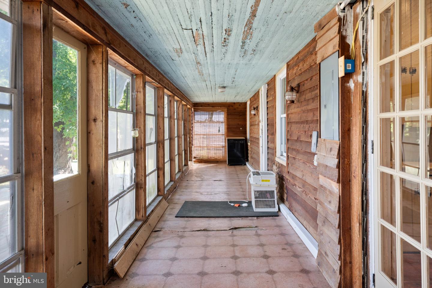 8595 Hearns Pond Rd Property Photo 35