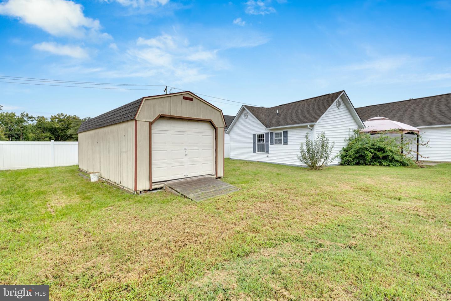 144 Hudson Aly Property Photo 29