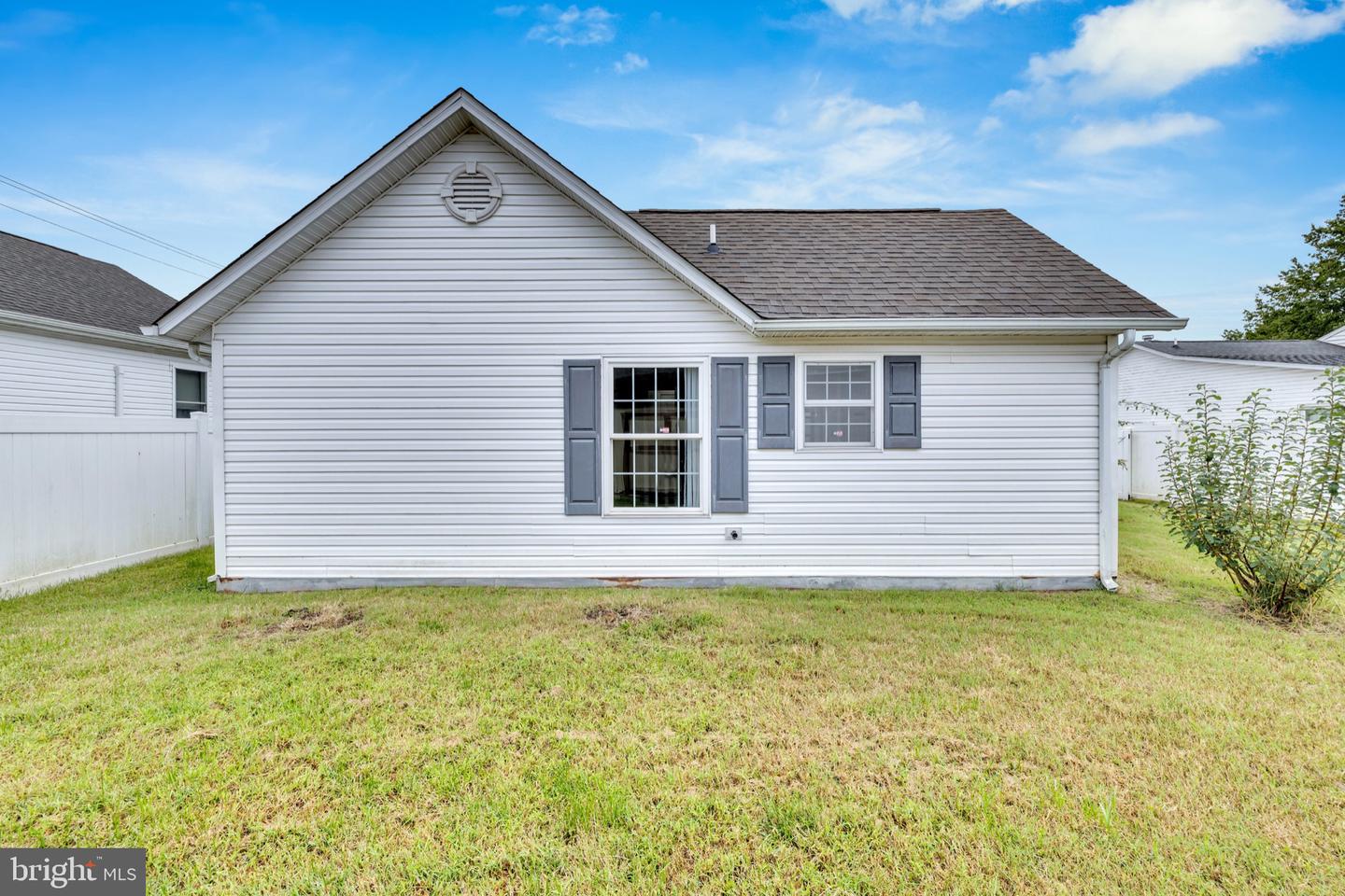 144 Hudson Aly Property Photo 30