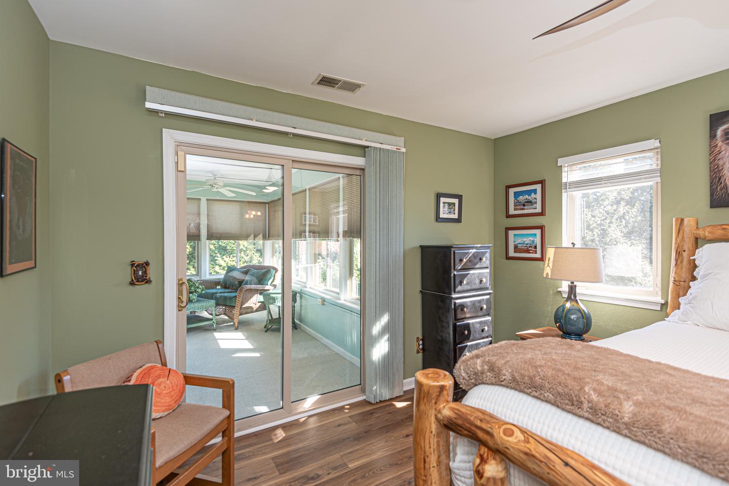 18565 Orton Cir #5 Property Photo 18