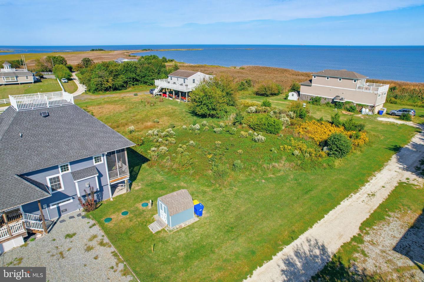 102 Marina Dr Property Photo 10