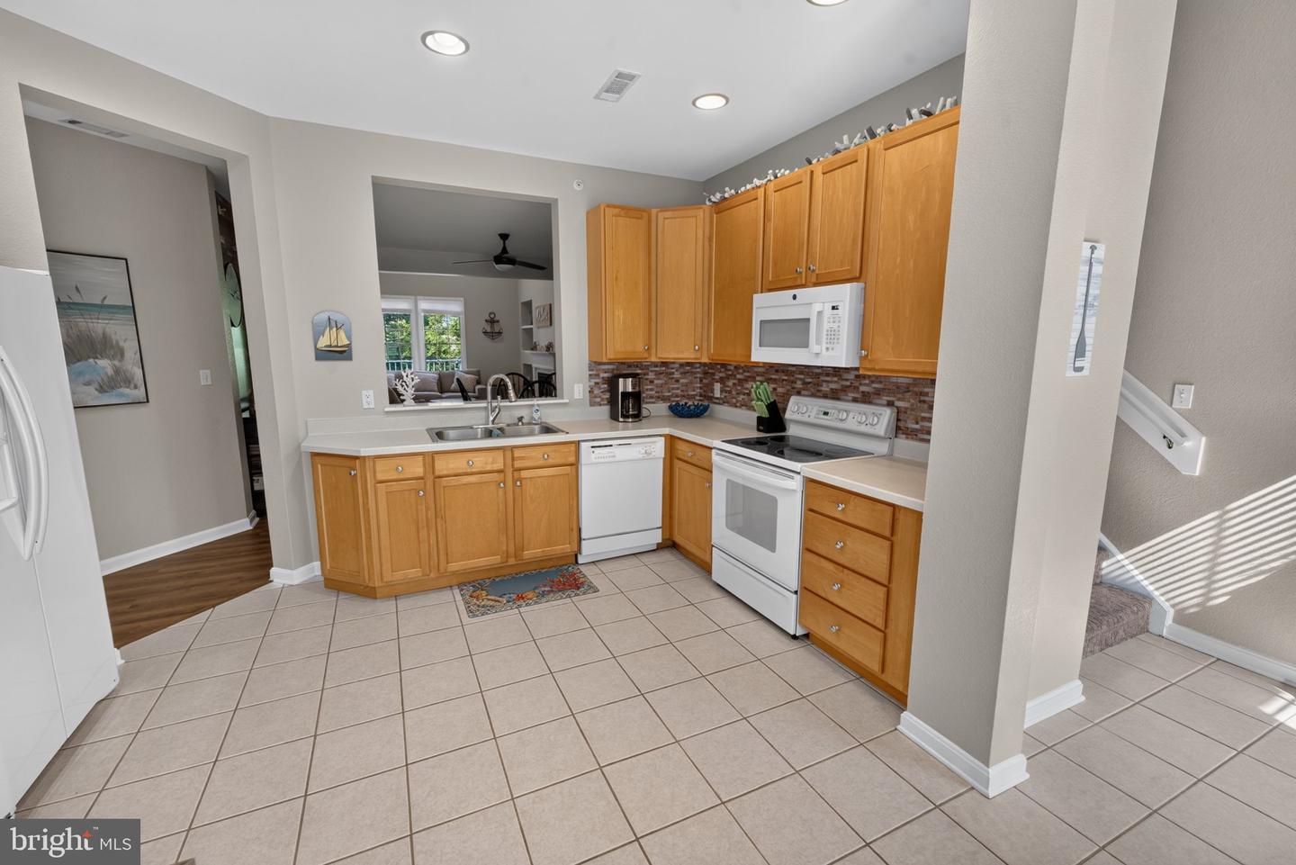 54 October Glory Ave #54f Property Photo 18