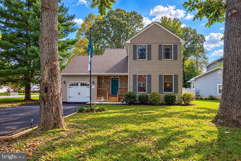33318 BUTTERNUT CT Property Photo 1
