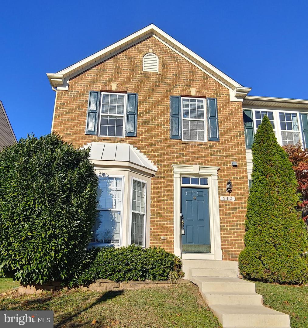 912 Glaze Ct Property Photo