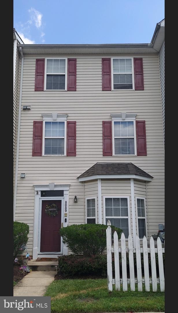 8089 Brookstone Ct Property Photo