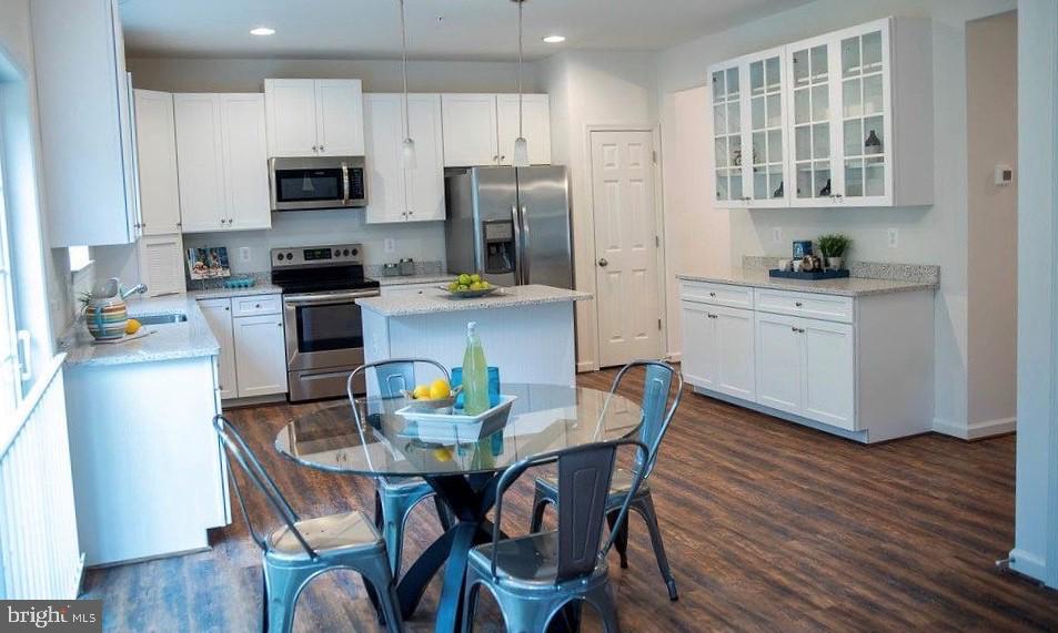 6811 Morning Glory Trl Property Photo 13