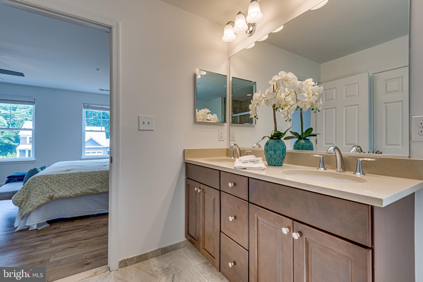 6811 Morning Glory Trl Property Photo 29